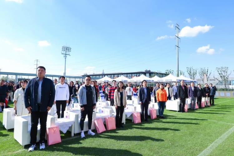 超230支球队参赛第二届上海市青少年足球俱乐部联赛颁奖典礼举行