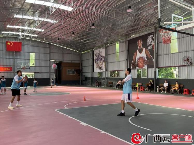 广西高校第一人广西师范大学李嘉明入选CBA进入福建浔兴篮球俱乐部