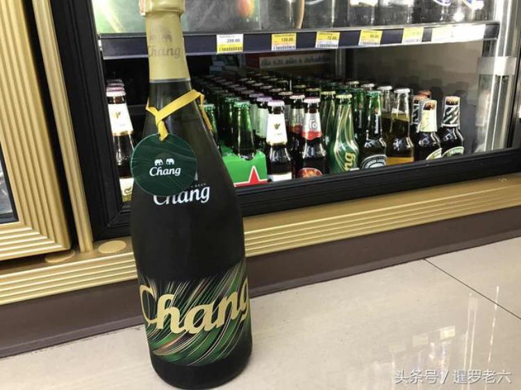 泰象啤酒多少钱一瓶「象牌啤酒出了香槟款五十多元的价格泰国711就有卖」