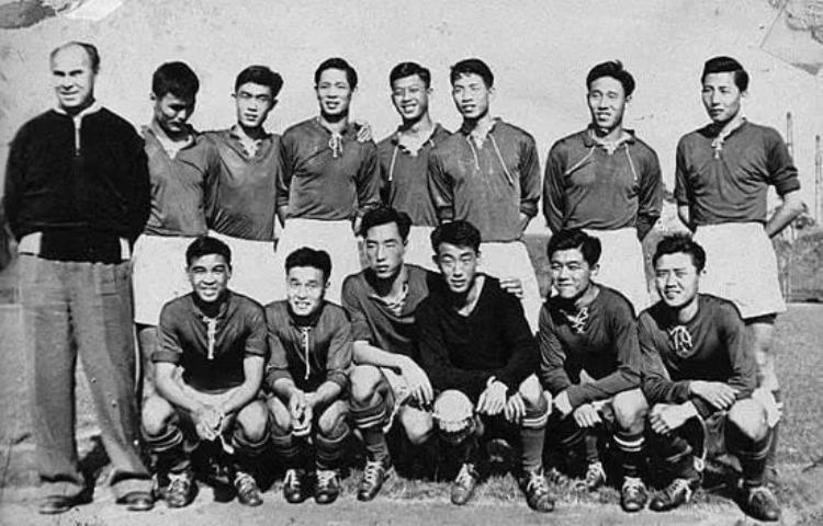 中国男足被淘汰「上世纪国足踢输直接送到军队过两年男足拿了亚军」