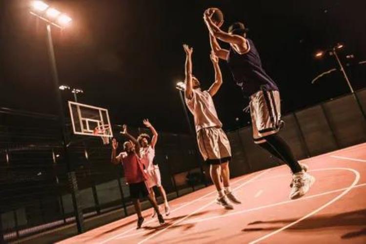 中考体育篮球满分训练计划方案「中考体育篮球满分训练计划」