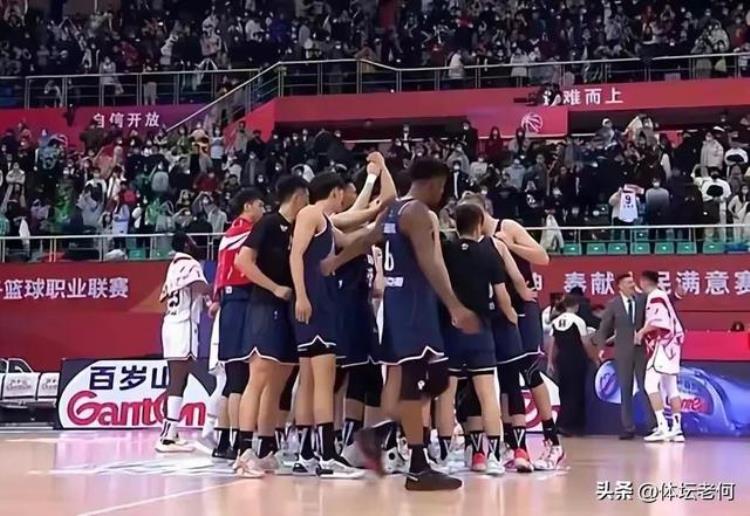 广东男篮主教练杜锋简历「四大位置对比男篮PK杜锋带领的广东队客观分析谁更占优势」