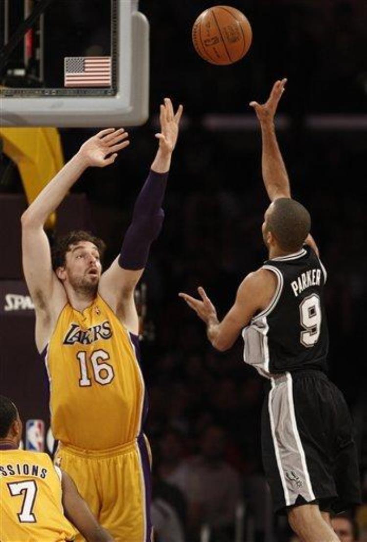 nba谁的抛投厉害「NBA5大抛投之王库里仅第4第1位保罗都是他徒弟」