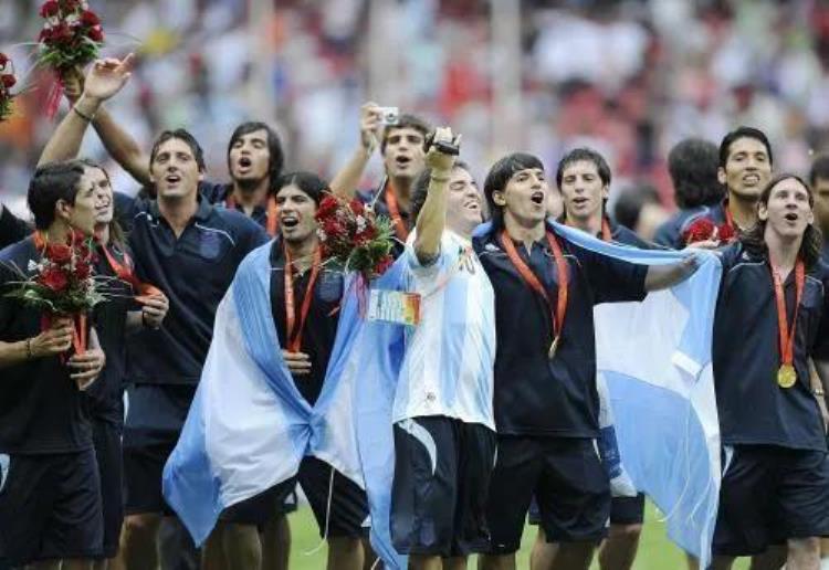 梅西带领阿根廷拿过哪些冠军「盘点一下梅西随阿根廷出战都获得过哪些冠军」