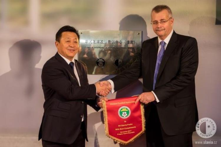中国足协欧洲青训中心「中国足球成立了欧洲青训中心为什么首选这个东欧国家」