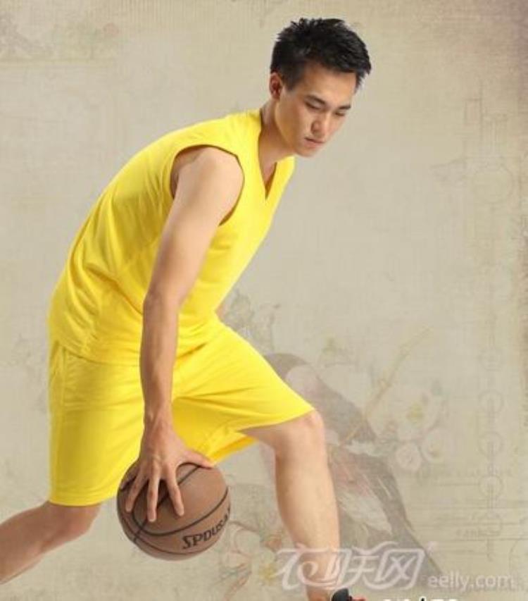 定制篮球衣「定制篮球服让你的运动状态更帅气」