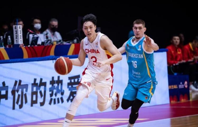 中国男篮最好的后卫「四大后卫全场仅助攻一次中国男篮走老路除了赢球一无是处」