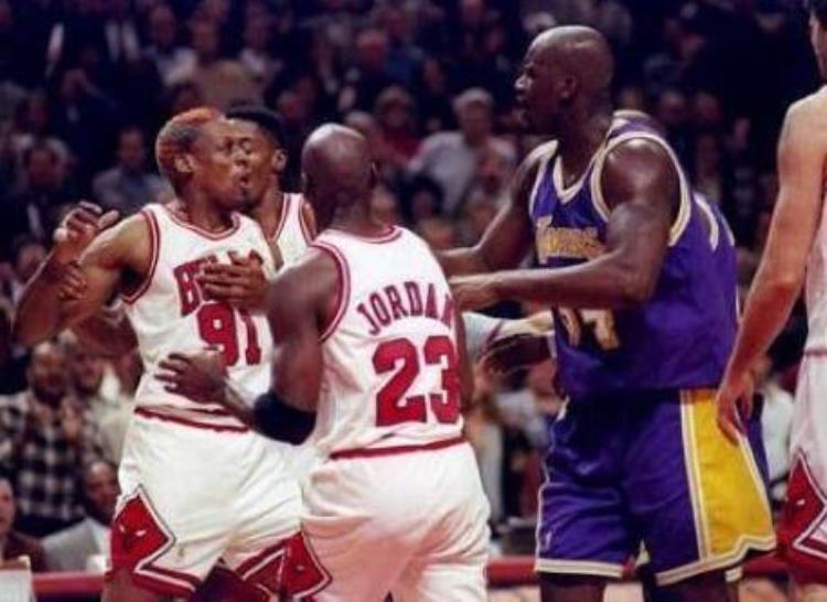 nba垃圾话可以气死人的「评选NBA历史5大垃圾话伯德你们来争第2的吗乔丹最杀人诛心」