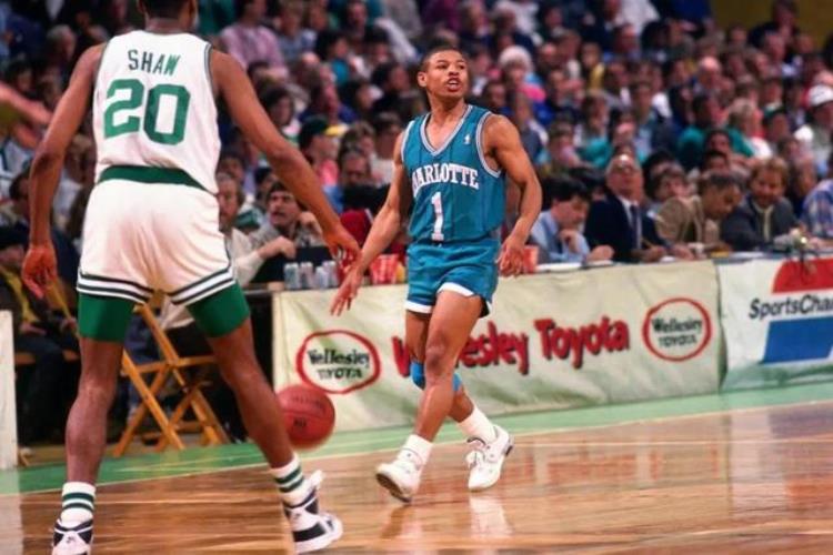 nba垂直弹跳最高的纪录「谁是弹跳之王美媒列出NBA垂直弹跳最高的11名球员詹姆斯入选」