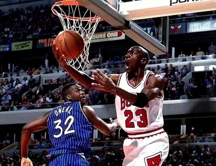 nba历届探花排名「NBA历史10大探花现役3人上榜乔丹第一10人共23次得分王20冠」