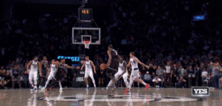 阿赞nba「年度盘点十大绝杀阿赞背靠背压哨库里绝杀火箭塔图姆绝杀篮网」