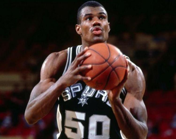 nba十大肌肉猛男「NBA历史10大肌肉男个个体壮如牛威猛无比」