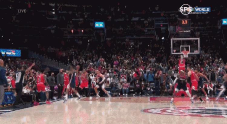 阿赞nba「年度盘点十大绝杀阿赞背靠背压哨库里绝杀火箭塔图姆绝杀篮网」