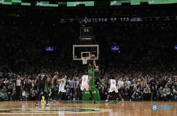 阿赞nba「年度盘点十大绝杀阿赞背靠背压哨库里绝杀火箭塔图姆绝杀篮网」
