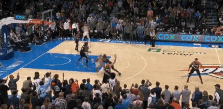 阿赞nba「年度盘点十大绝杀阿赞背靠背压哨库里绝杀火箭塔图姆绝杀篮网」