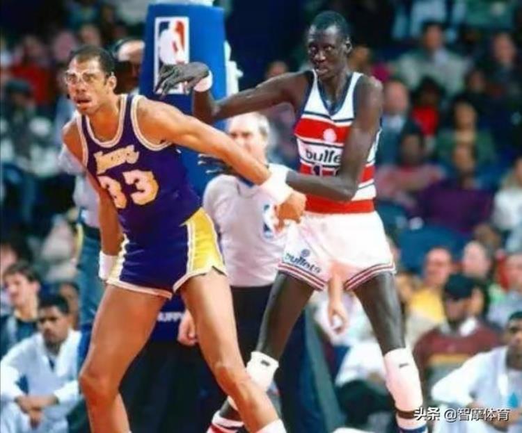 nba历史五大巨星「盘点NBA历史上五大小个球员与五大巨人球员」