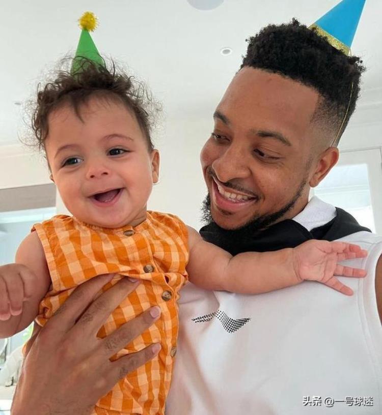 nba黑白夫妻「令人羡慕NBA顶级黑白配结婚2周年秀恩爱32岁CJ,持续逆袭」