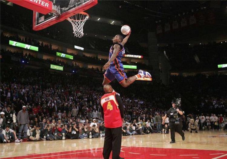 nba著名神经刀「盘点NBA历史十大神经刀一人拿球九人慌人人都是乔丹」