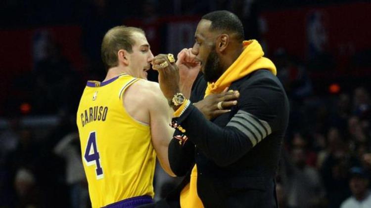 nba谁最搞笑「啼笑皆非盘点NBA最搞笑的十大球星库里与哈登成功入选」