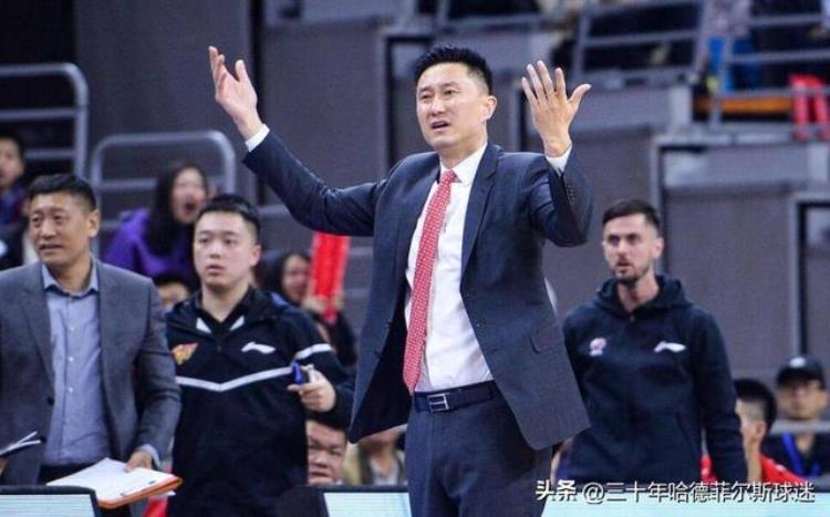 乔尔利维「乔尔杰维奇发火原因找到了球员基本功差世界杯要拿倒数吗」