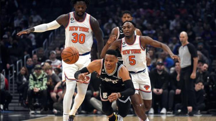威少爵士球迷「NBA今日数据威少超越微笑刺客凯斯勒爵士历史第一人」