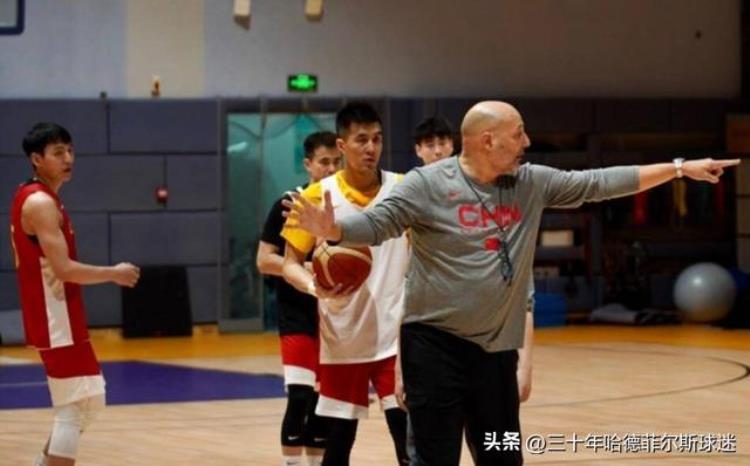 乔尔利维「乔尔杰维奇发火原因找到了球员基本功差世界杯要拿倒数吗」