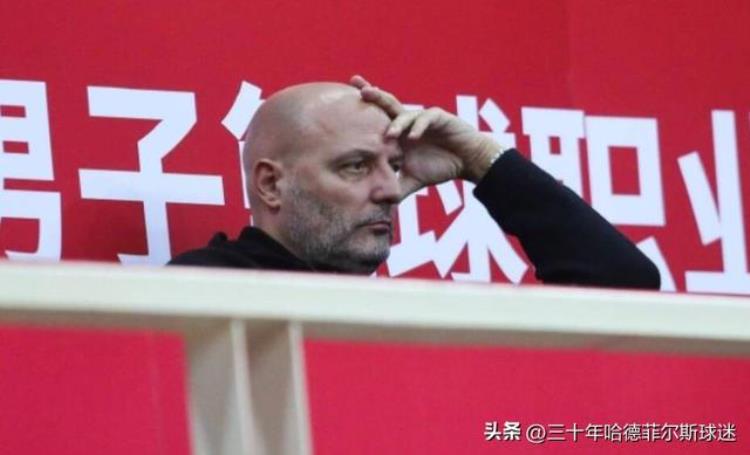 乔尔利维「乔尔杰维奇发火原因找到了球员基本功差世界杯要拿倒数吗」