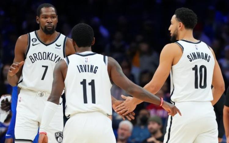 nba30支球队排名「NBA30队分档出炉绿军一枝独秀湖人第四档勇士比篮网高一档」