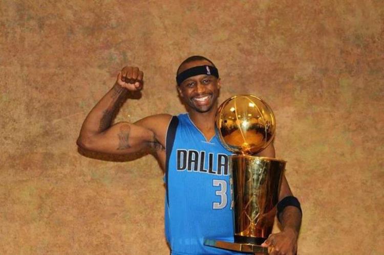 nba著名神经刀「盘点NBA历史十大神经刀一人拿球九人慌人人都是乔丹」