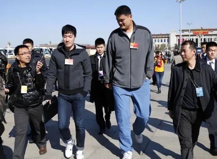 nba最贵的十所豪宅「NBA最贵的十栋豪宅乔丹2900万23号别墅只排在第四位」