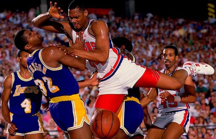 nba史上最强防守球员「恶犯肘击垫脚盘点NBA最肮脏的十大防守球员鲍文位居第三」