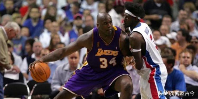 nba低位技术排名「NBA低位进攻分等级邓肯C级乔丹科比B级奥拉朱旺S级」