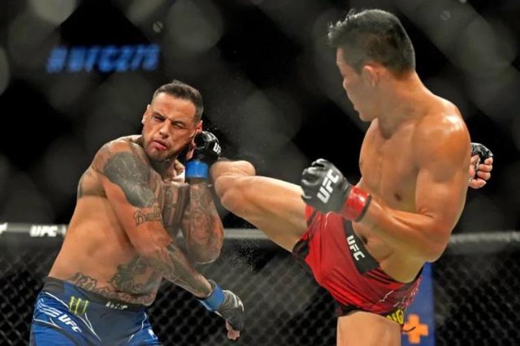 李景亮 ufc「今天UFC官宣两场重磅比赛李景亮与沙依兰出战UFC287」