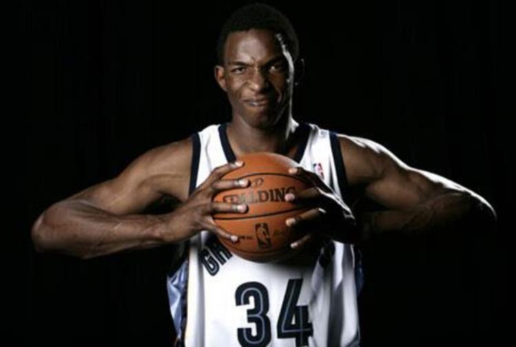 nba现役技术最好的十位球员「有天赋没技术盘点NBA技术粗糙的十大球星现役多名球星上榜」