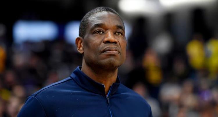 马龙罚球在念什么「NBA5大未解之谜至今都没答案马龙罚球念咒语穆大叔年纪」