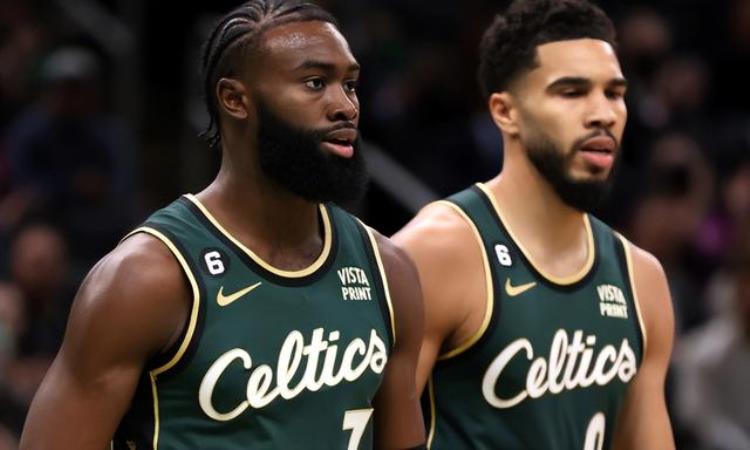 nba30支球队排名「NBA30队分档出炉绿军一枝独秀湖人第四档勇士比篮网高一档」