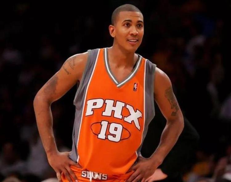 nba防守巨星「防守中枢盘点NBA靠防守起家的十大球员先学防守再加强进攻」