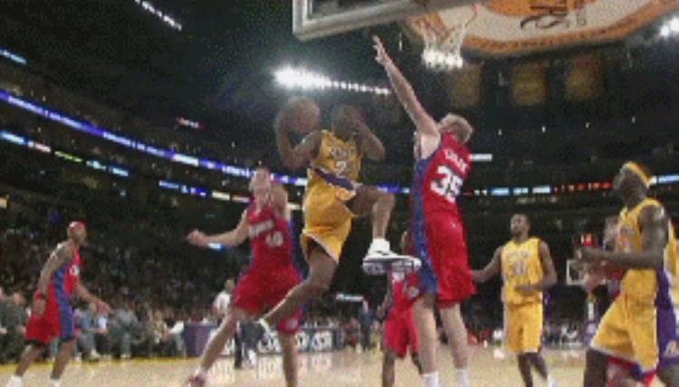 nba史上最强拉杆「nba历史上那些惊为天人的拉杆你知道几个」