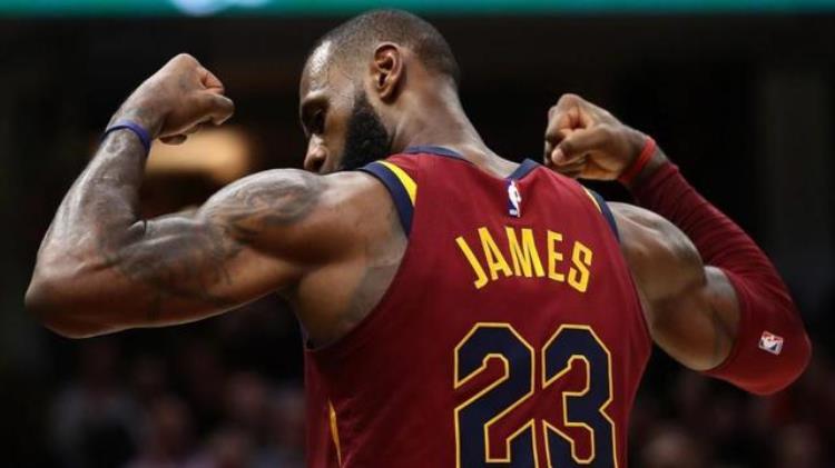 nba最强壮「NBA最强壮4大部位詹姆斯的虎背奥尼尔的象腿马龙的麒麟臂」