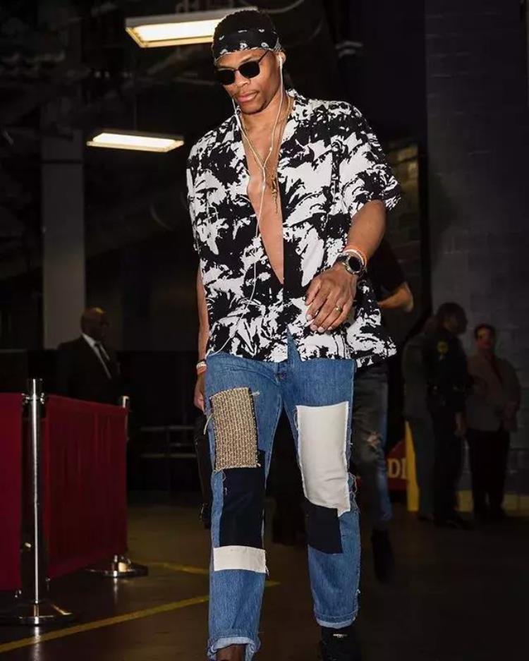 nba中最会穿衣的球星有你的爱豆吗「NBA中最会穿衣的球星有你的爱豆吗」