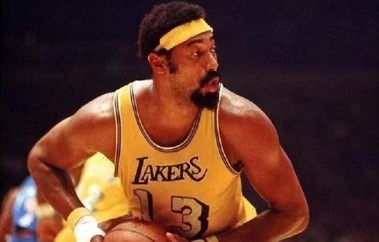 nba历史十大得分手「NBA历史上10大超级得分手安东尼垫底张伯伦第七詹皇进前五」