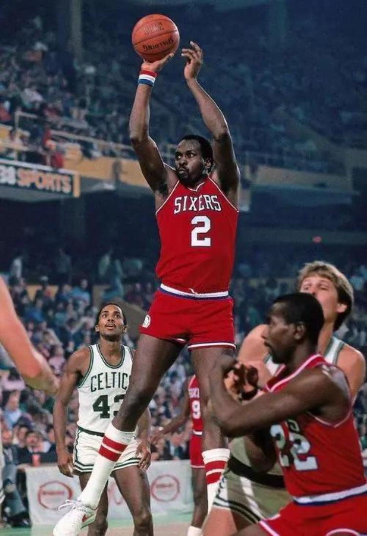 nba前场篮板最多的球员「实力大于名气前场篮板能力最强的内线生涯四处漂泊的先知」