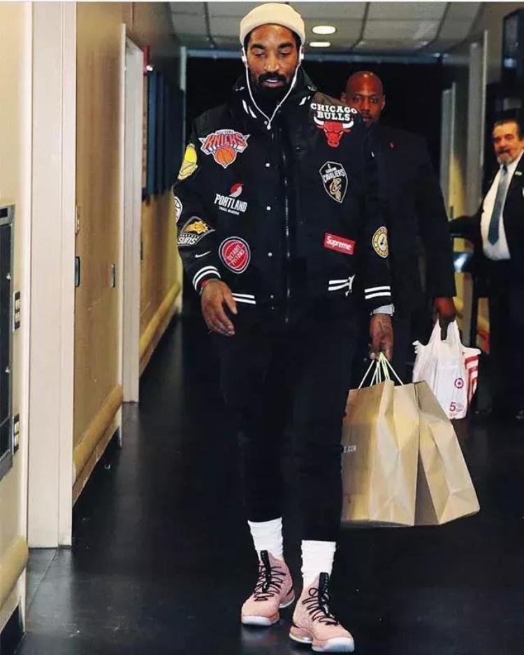 nba中最会穿衣的球星有你的爱豆吗「NBA中最会穿衣的球星有你的爱豆吗」