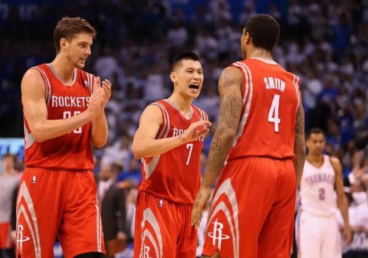 nba球员合同没到期交易谁给钱「NBA里拿到大合同不久就报销的球员这么多球队老板不心疼吗」