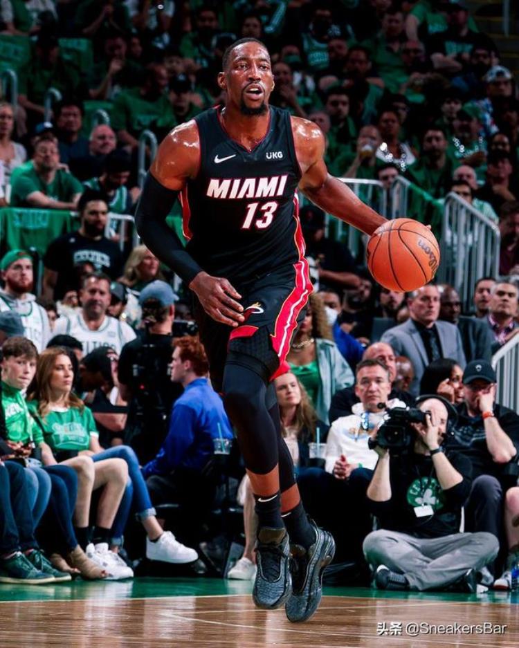 每日nba球星上脚球鞋5月22日「每日NBA球星上脚球鞋5月22日」