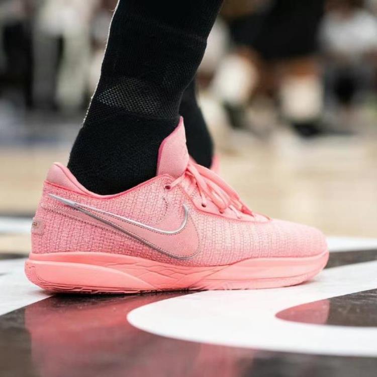 lbj19啥时候出「球鞋新鲜事LBJ20实锤LBJ系列有望回归实战利器行列」