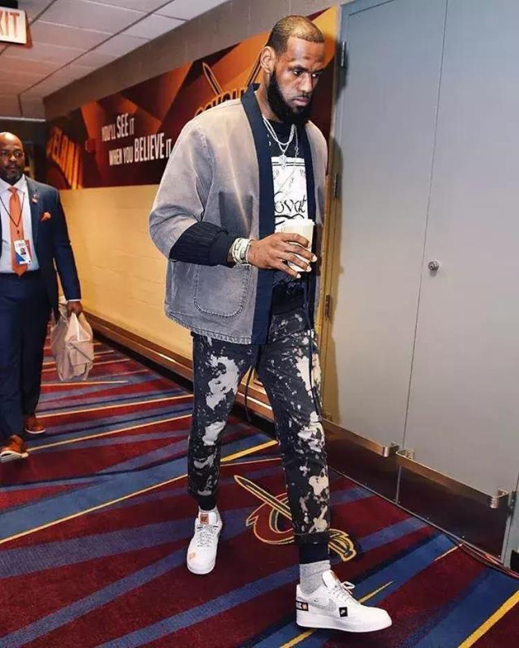 nba中最会穿衣的球星有你的爱豆吗「NBA中最会穿衣的球星有你的爱豆吗」