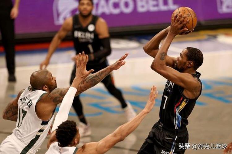 nba球星口臭「揭秘NBA球星体臭多难闻邓肯熏臭球馆比赛前要用香水和除臭剂」
