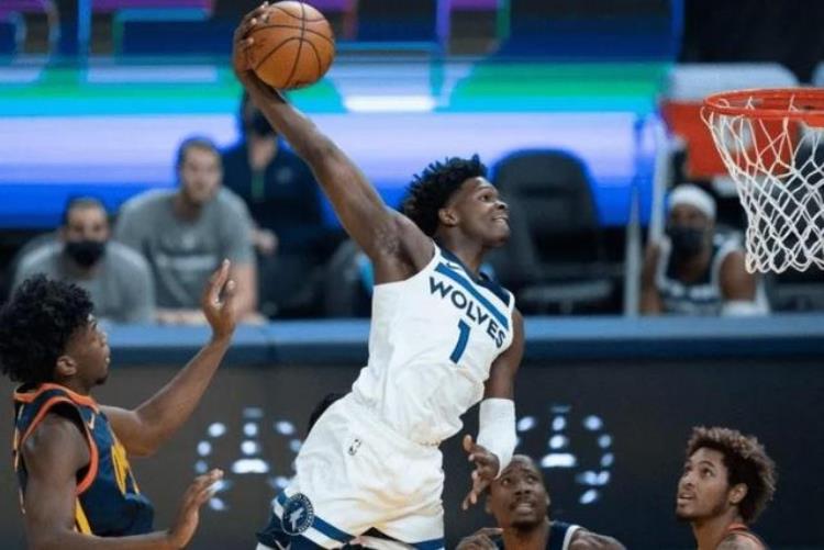 nba技术犯规最多的人「一言不合就爆发盘点本赛季NBA技犯最多的球员勇士两人上榜」