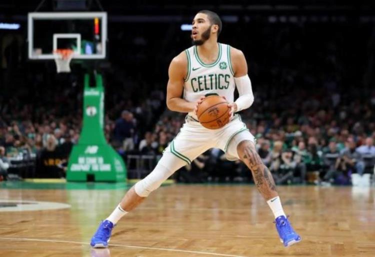 nba技术犯规最多的人「一言不合就爆发盘点本赛季NBA技犯最多的球员勇士两人上榜」